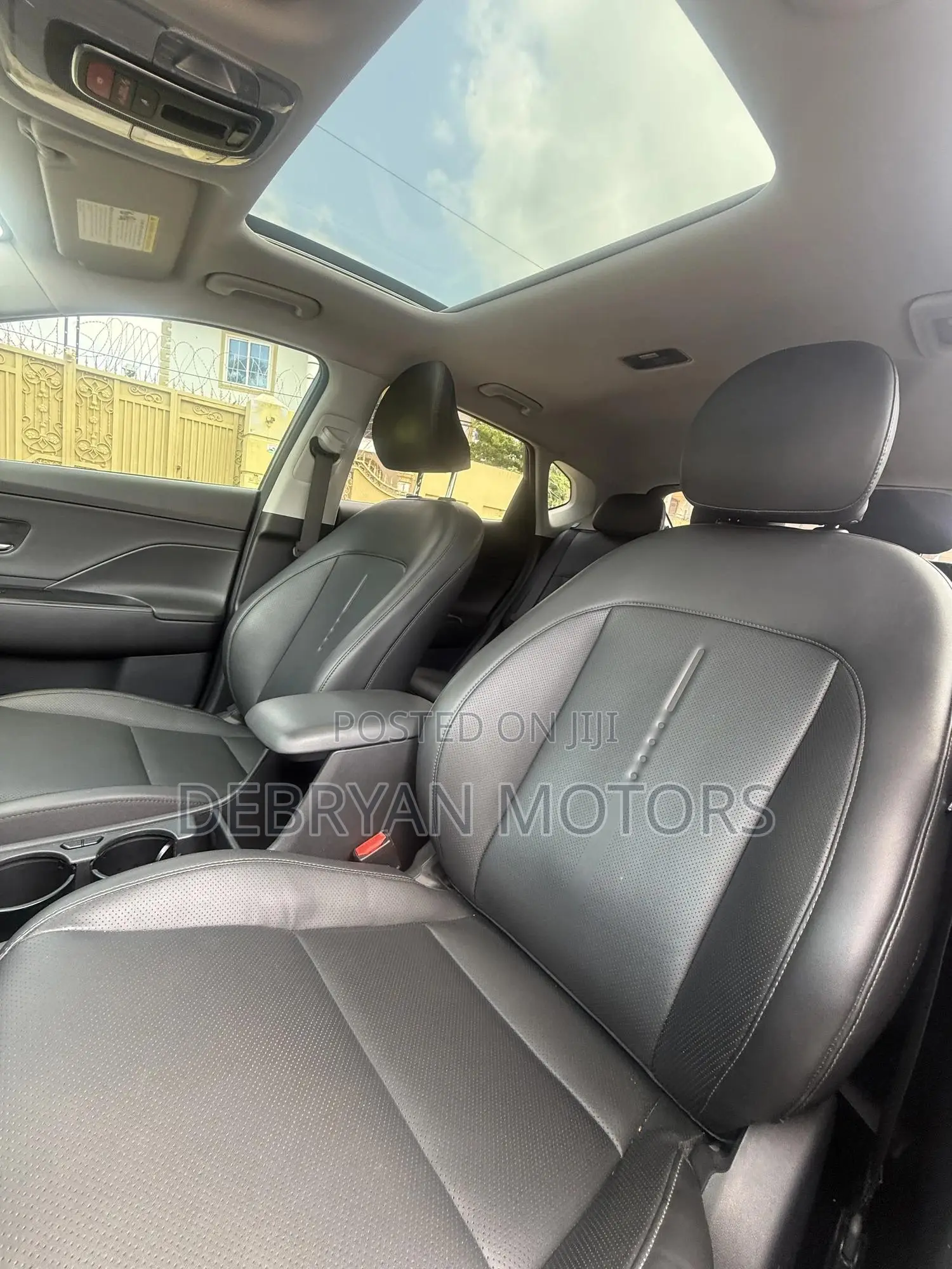 Hyundai Kona Limited 2024 Gray