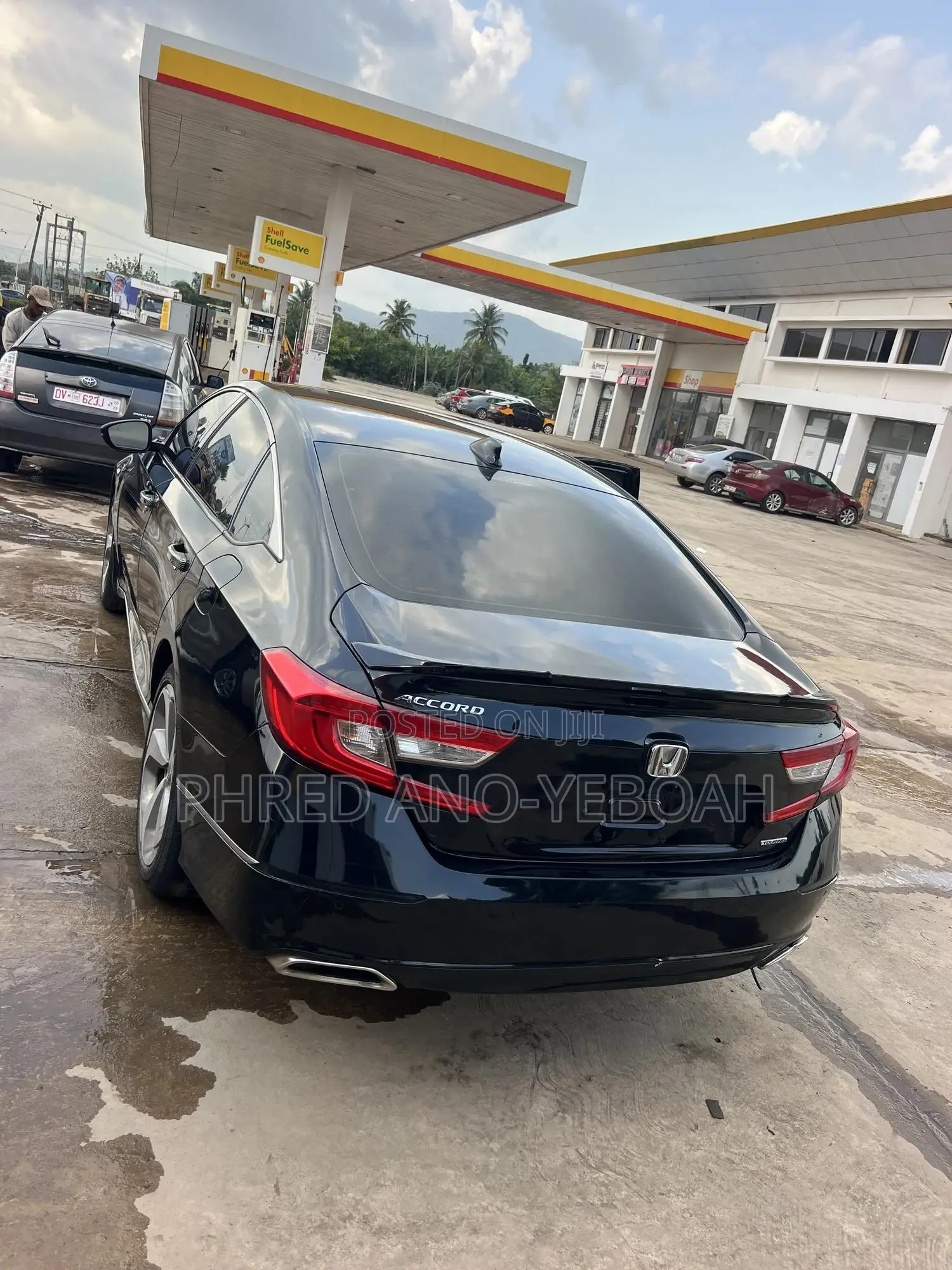Honda Accord Touring 2.0T 2018 Black