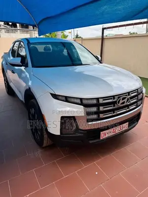 Hyundai Santa Cruz 2024 White