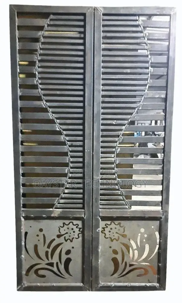 Handcrafted Gates Designed for Strength Style