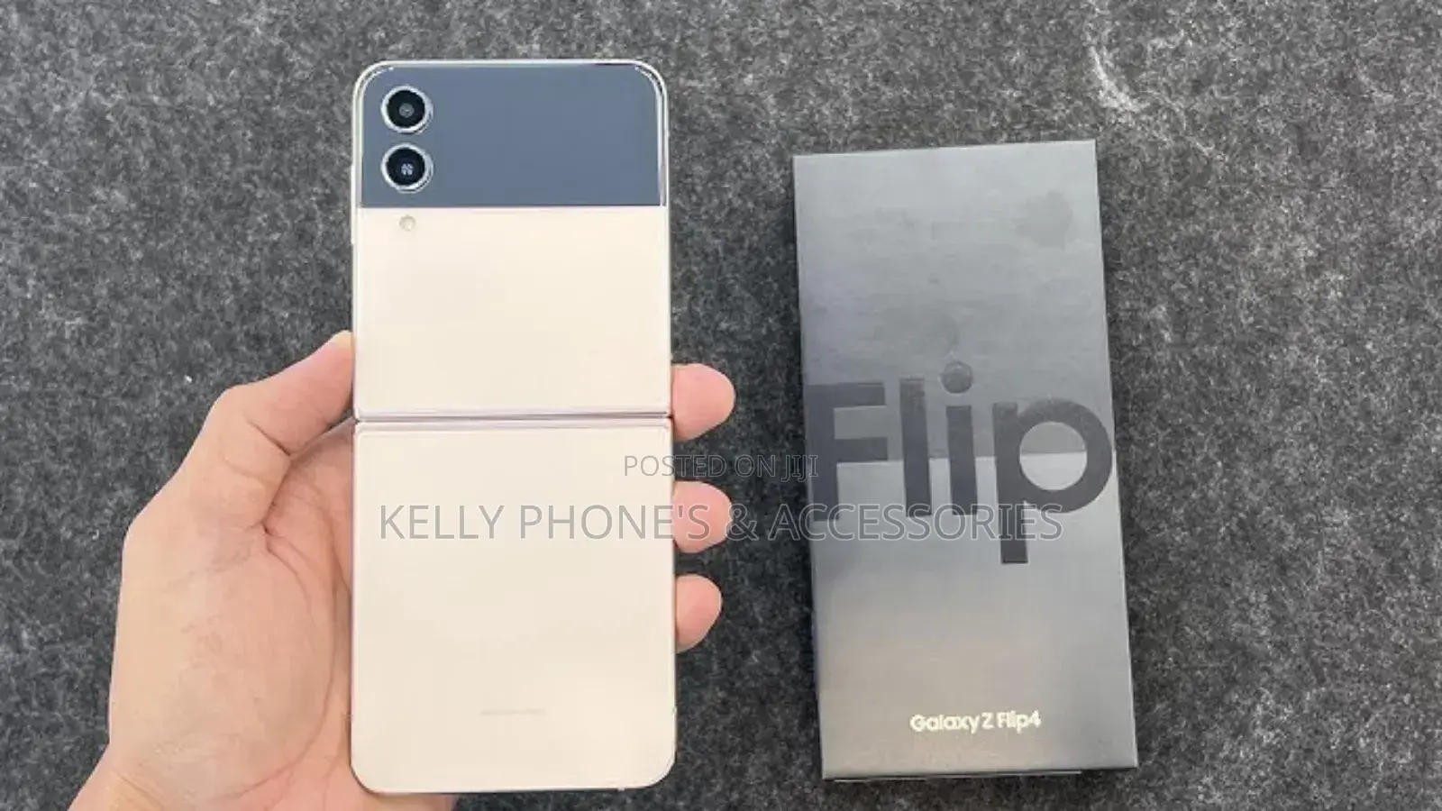 New Samsung Galaxy Z Flip4 256 GB Silver