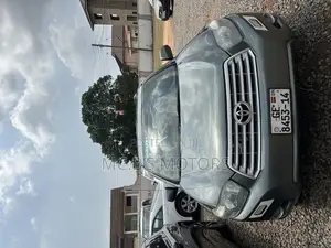Toyota Highlander 2013 Silver