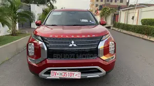 Mitsubishi Outlander SEL Launch Edition 2022 Red