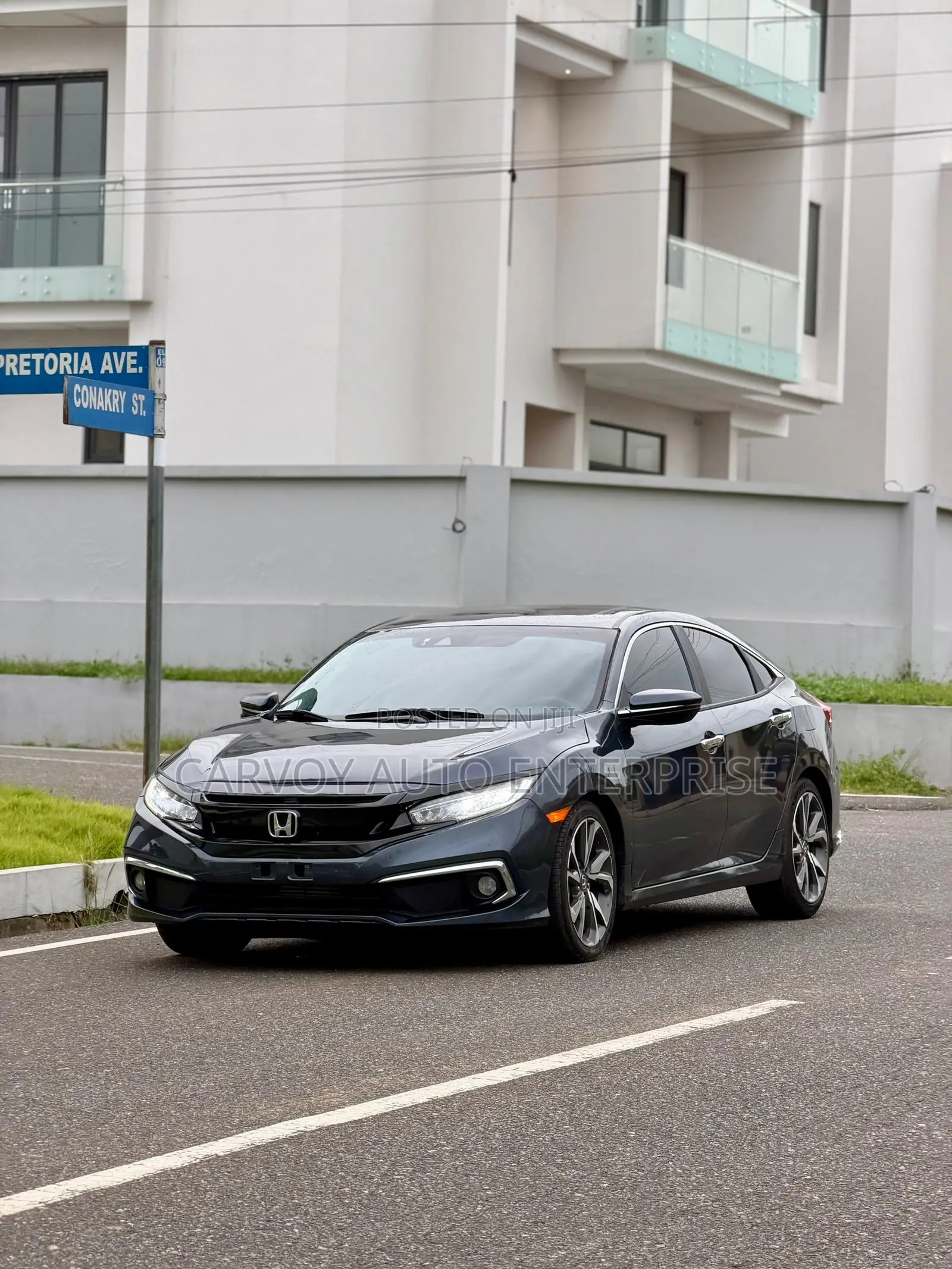 Honda Civic Touring Sedan 2019