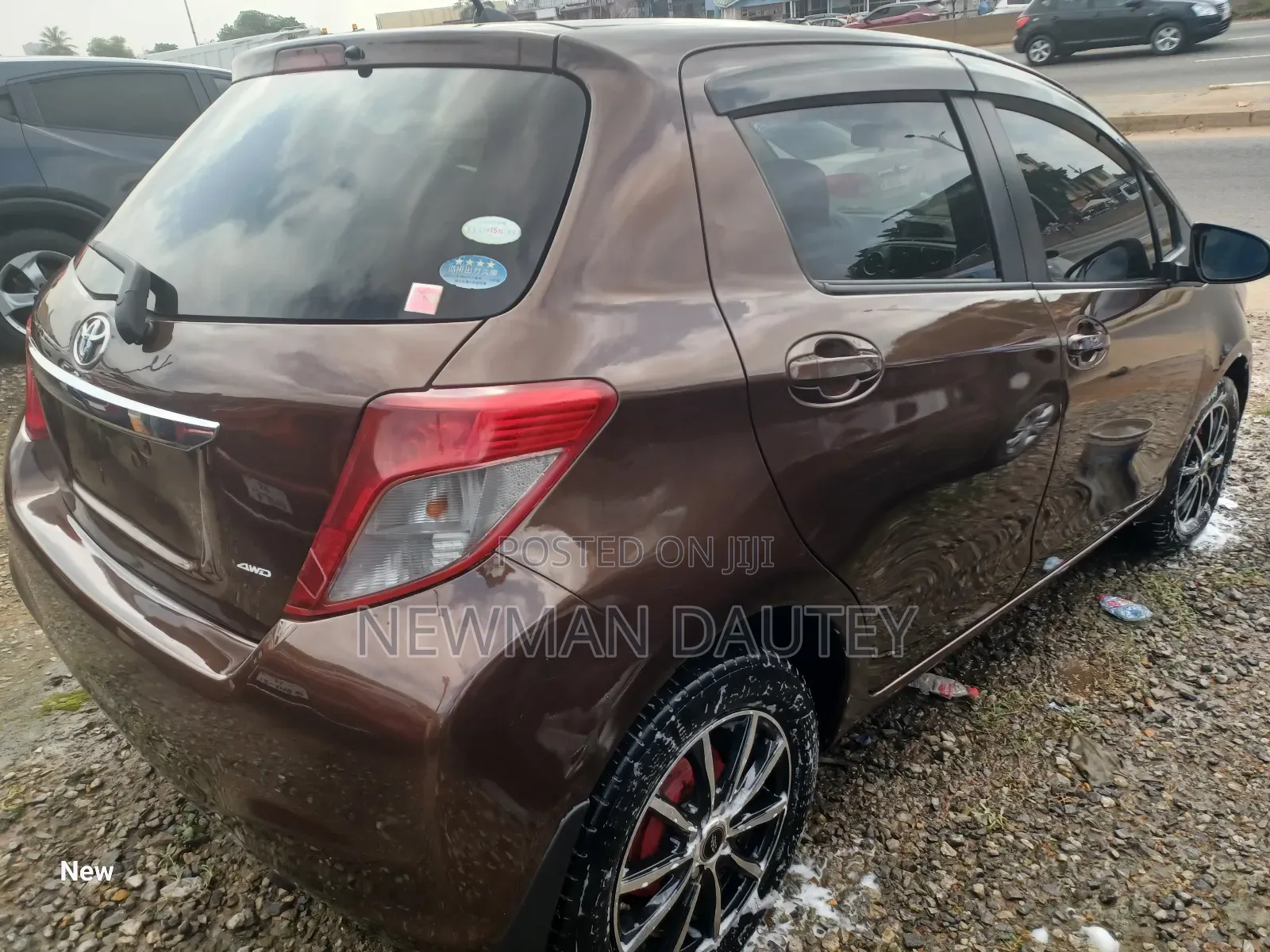 Toyota Vitz 2012 Brown