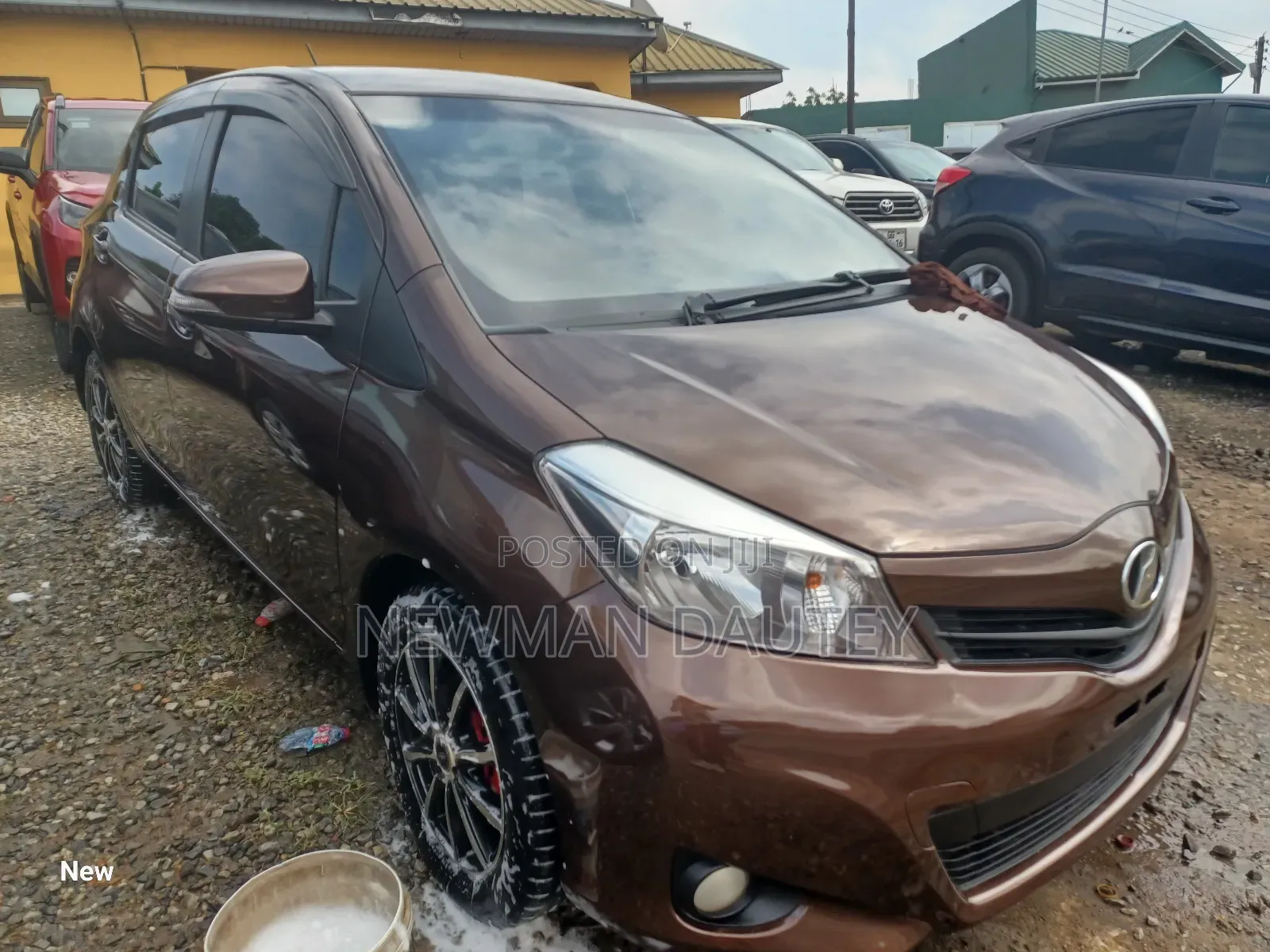 Toyota Vitz 2012 Brown