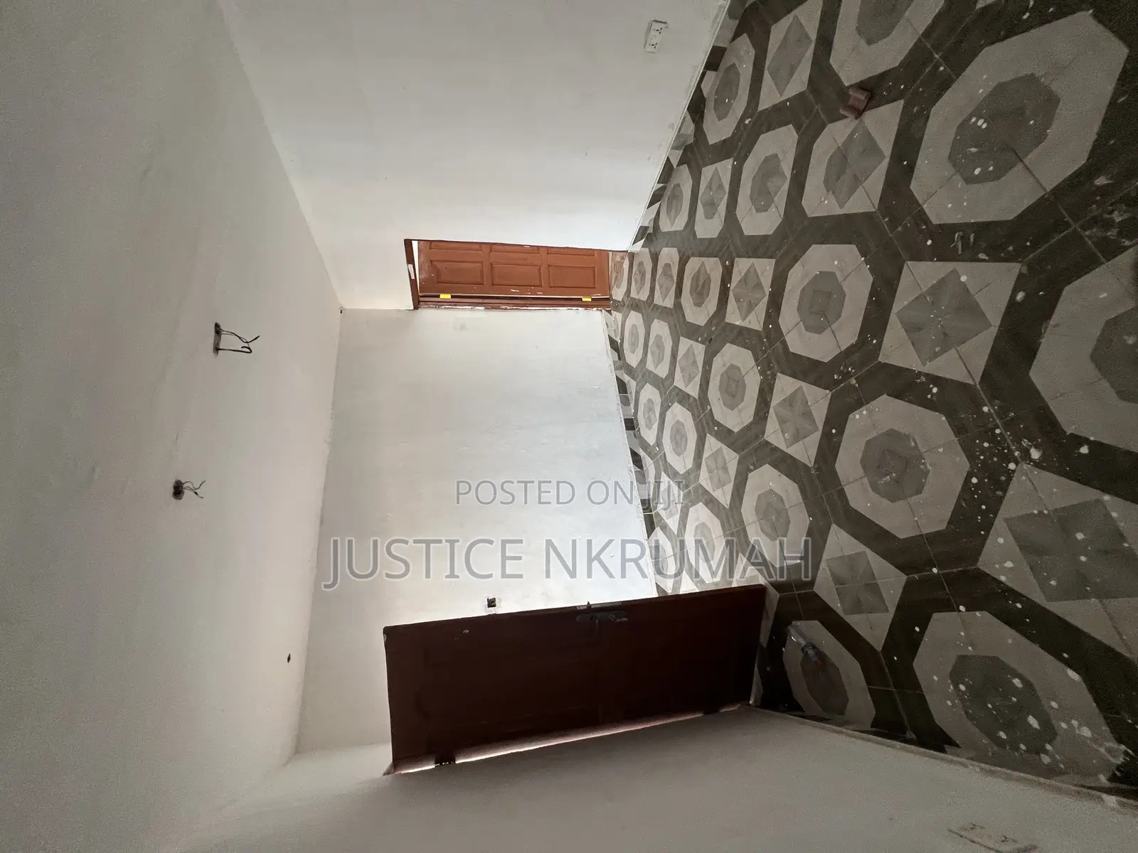 1bdrm Apartment in Mr Justice Estate, Old Barrier for rent