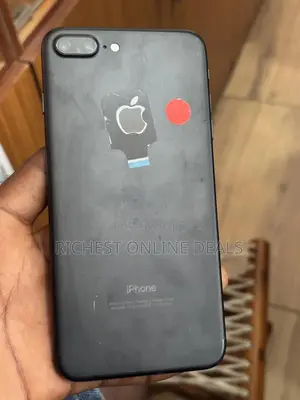Apple iPhone 7 Plus 128 GB Black