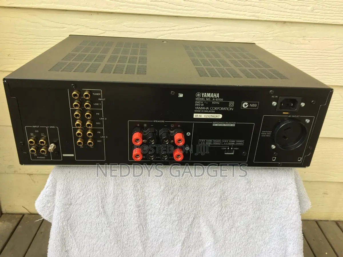 Yamaha a-S700 Stereo Integrated Amplifier - Black