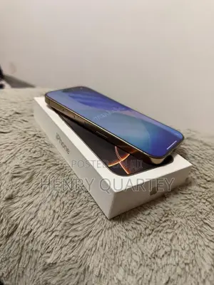 Apple iPhone 16 Pro Max 256 GB Gold