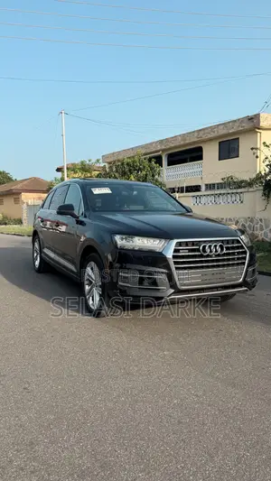 Audi Q7 55 SE Premium AWD quattro 2019 Black