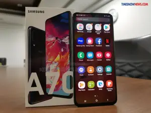 New Samsung Galaxy A70 128 GB Black