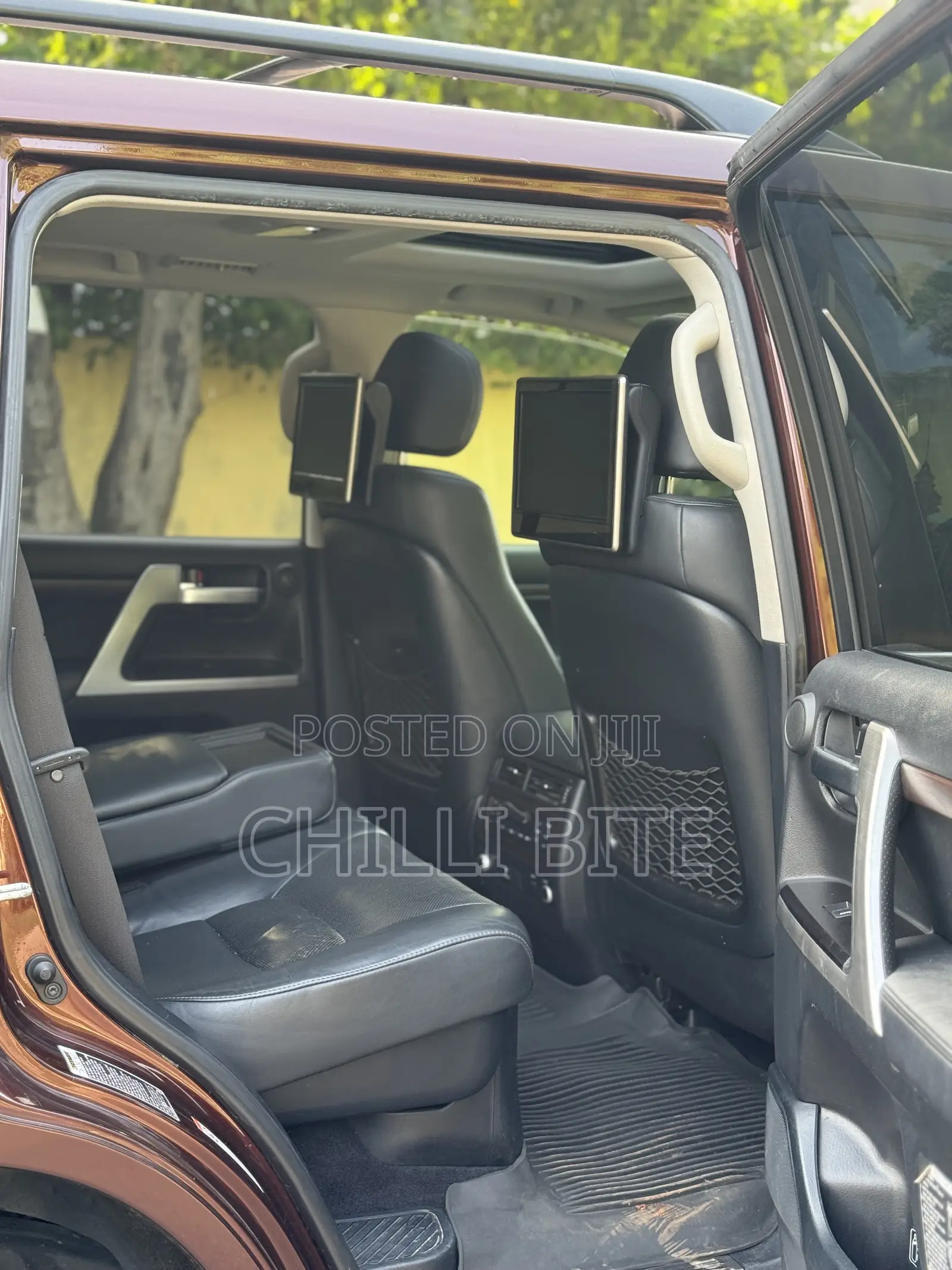 Toyota Land Cruiser 5.7 V8 VXR 2016 Brown