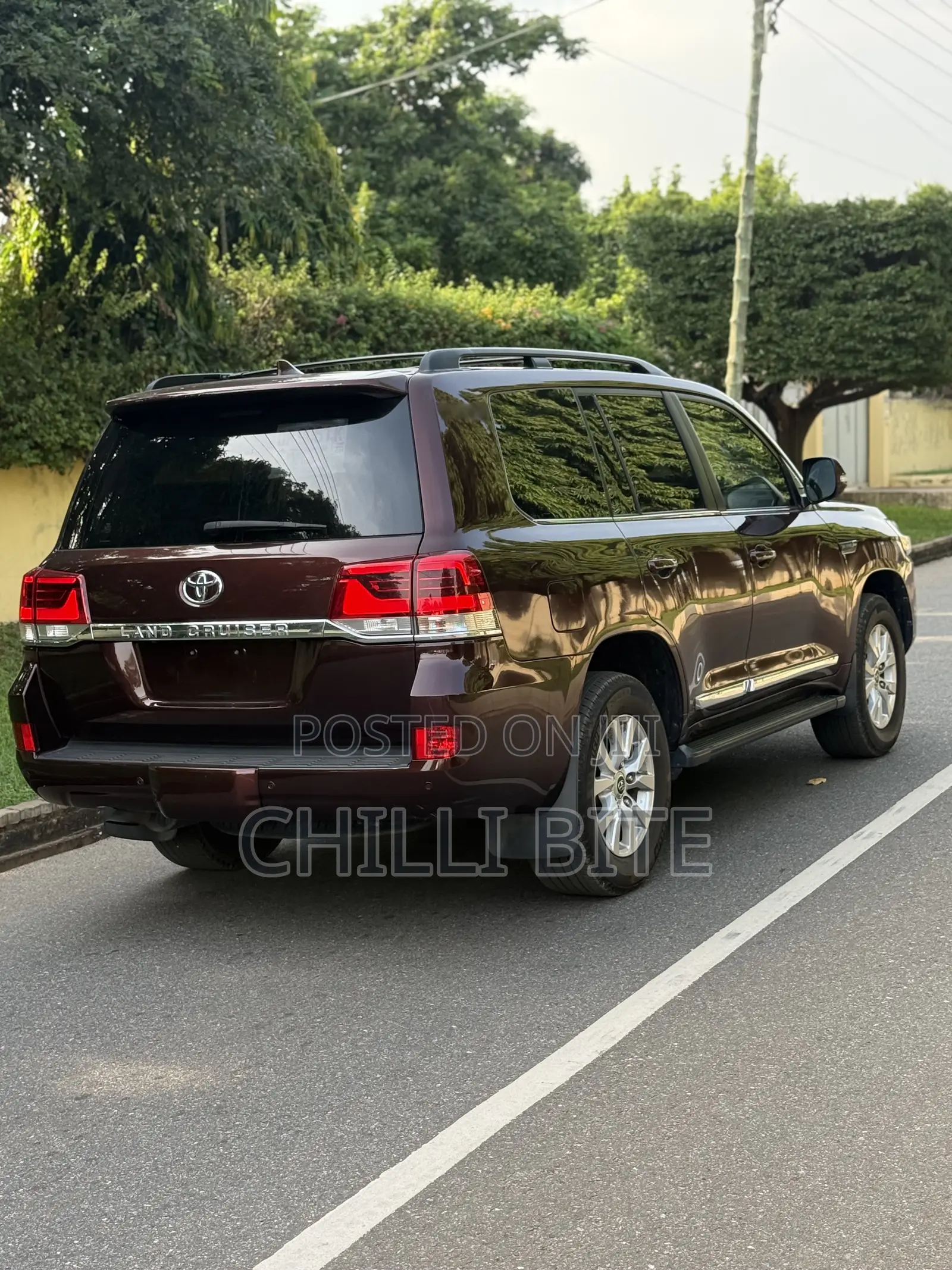 Toyota Land Cruiser 5.7 V8 VXR 2016 Brown