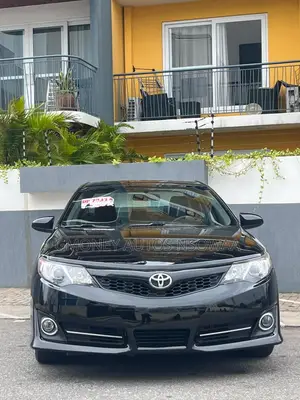 Toyota Camry SE Sport 4dr Sedan (2.5L 4cyl 6A) 2014 Black
