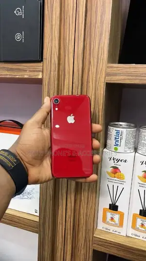 Apple iPhone 12 128 GB Red