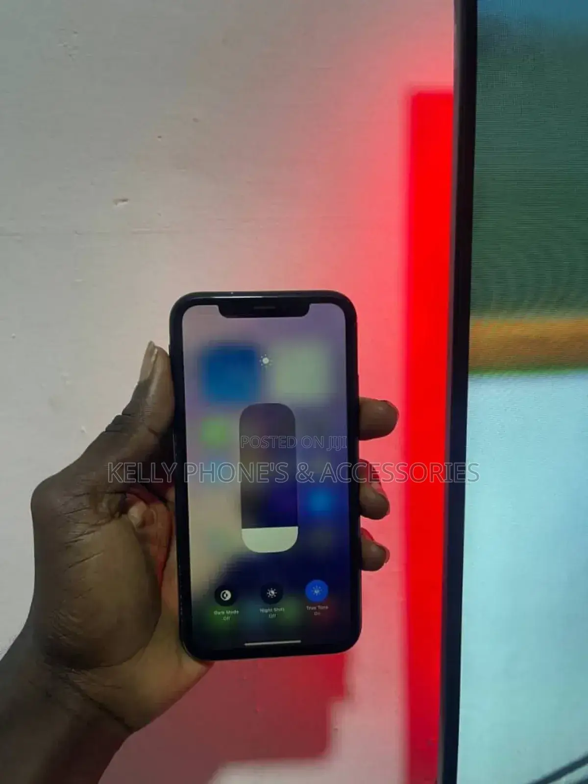 New Apple iPhone XR 128 GB Black