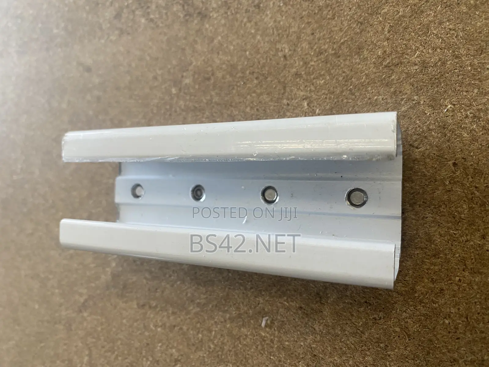Straight Joint for Splicing Track