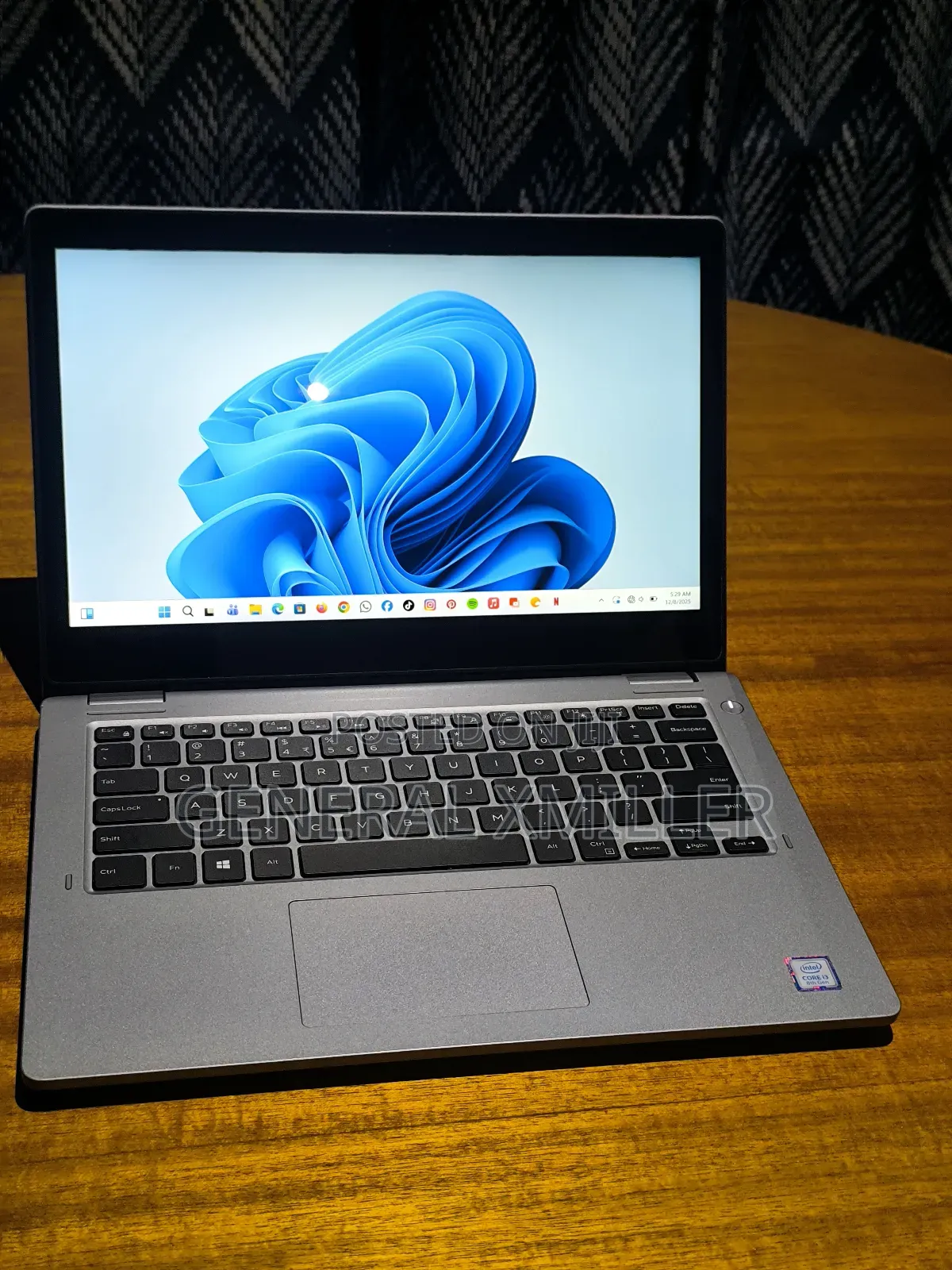 Laptop Dell Latitude 3310 8GB Intel Core I3 SSD 250GB