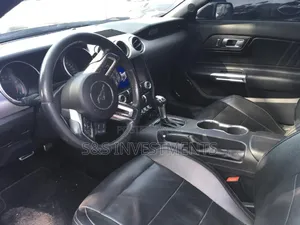 Ford Mustang 2019 Black