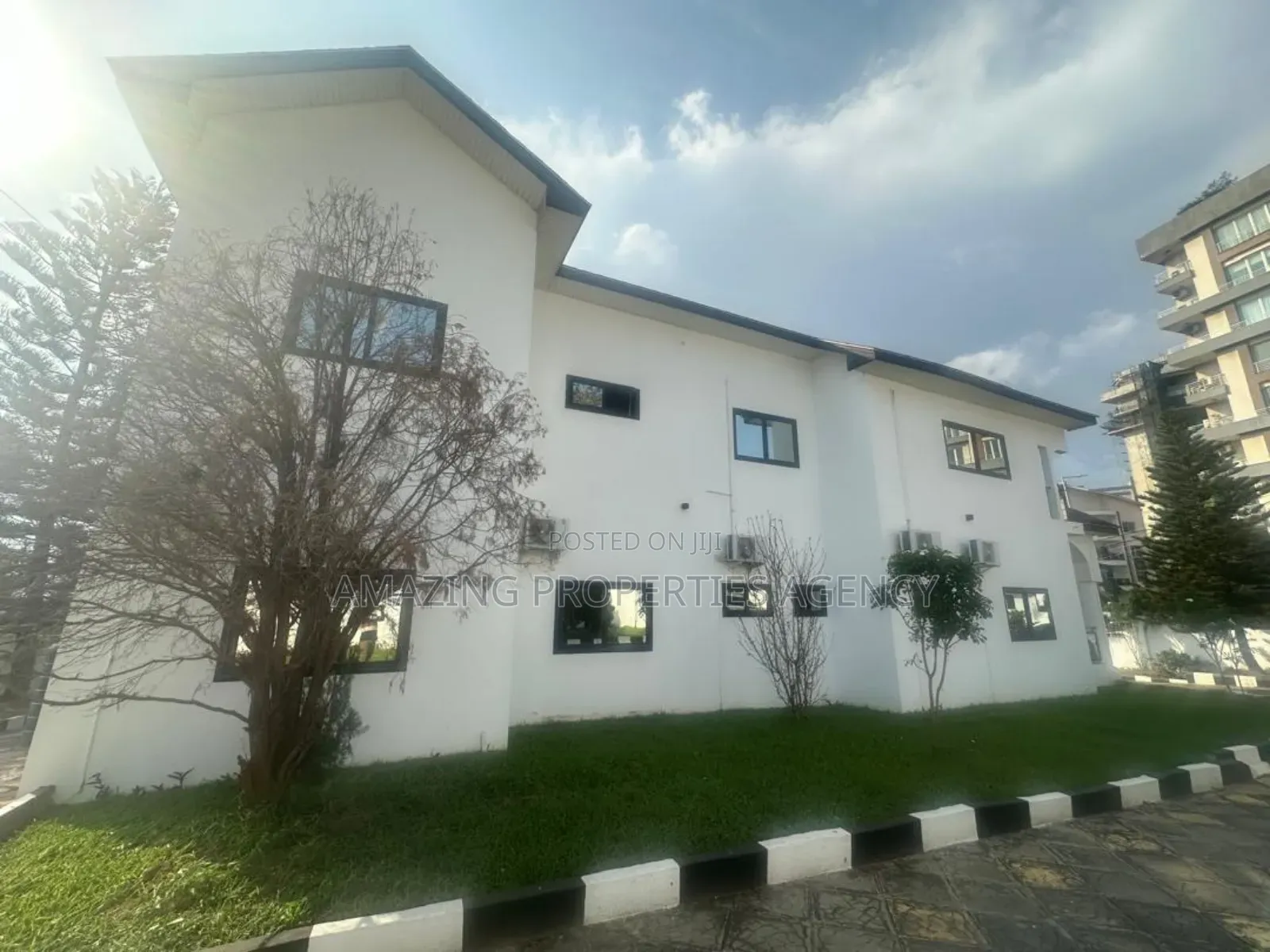 6bdrm House in 6 Bedroom House  2 for rent