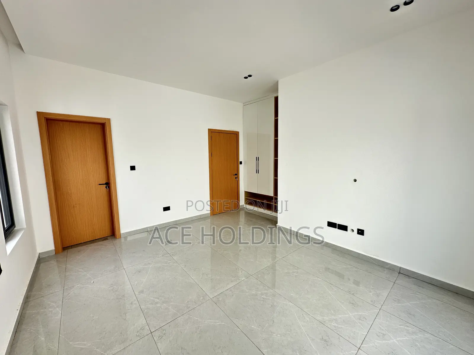 3bdrm House in School Junction for rent