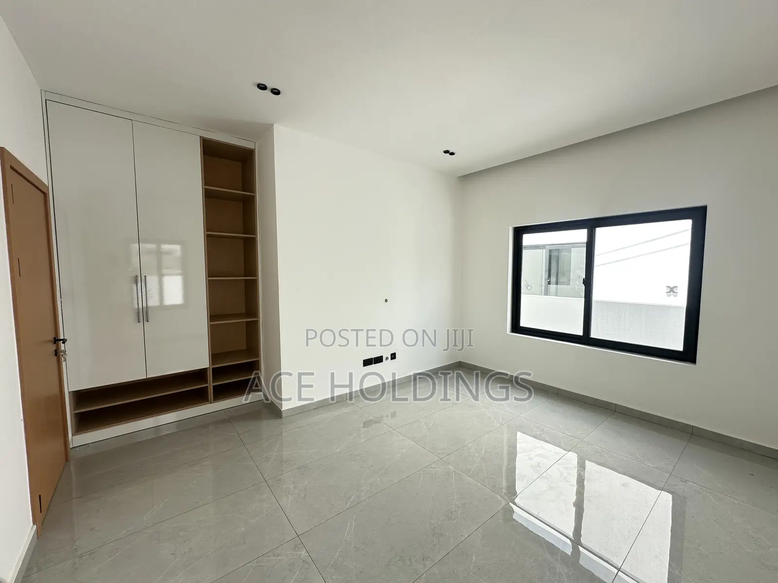 3bdrm House in School Junction for rent