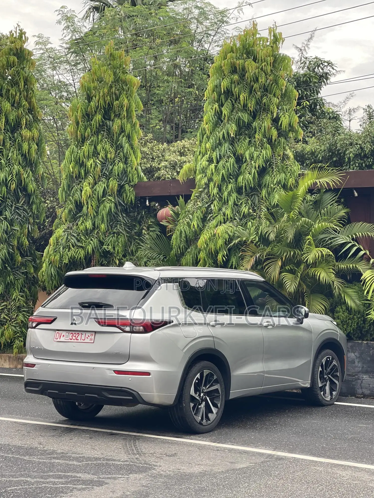 Mitsubishi Outlander SEL 2023 Gray