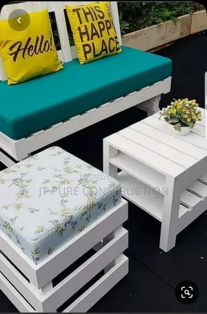 Pallet Furniture Expert