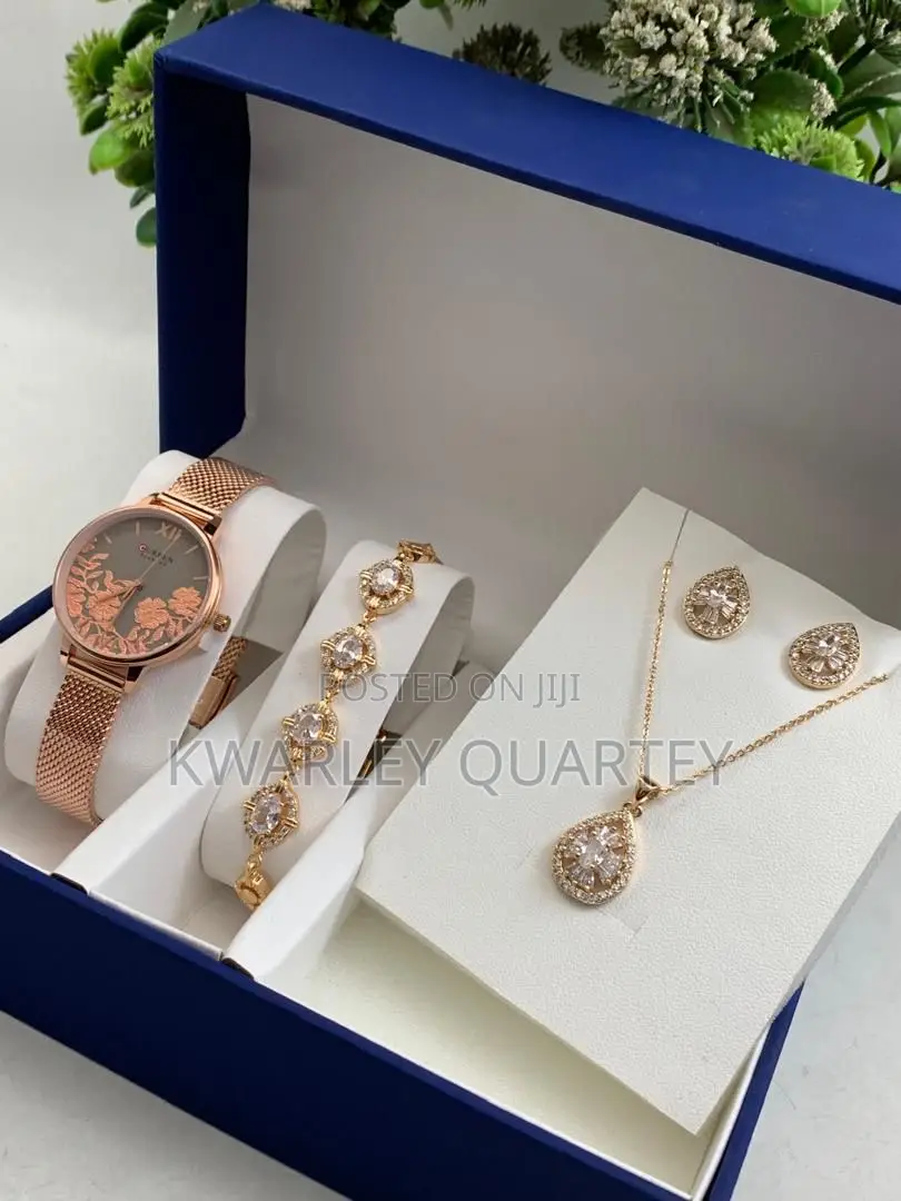Lovely Ladies Jewelry Set
