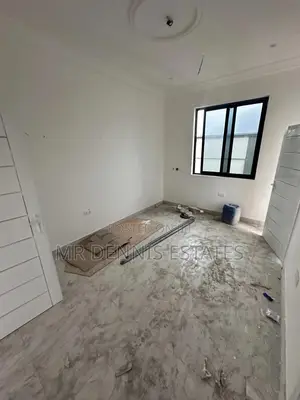 1bdrm Apartment in Westhills Mall for rent