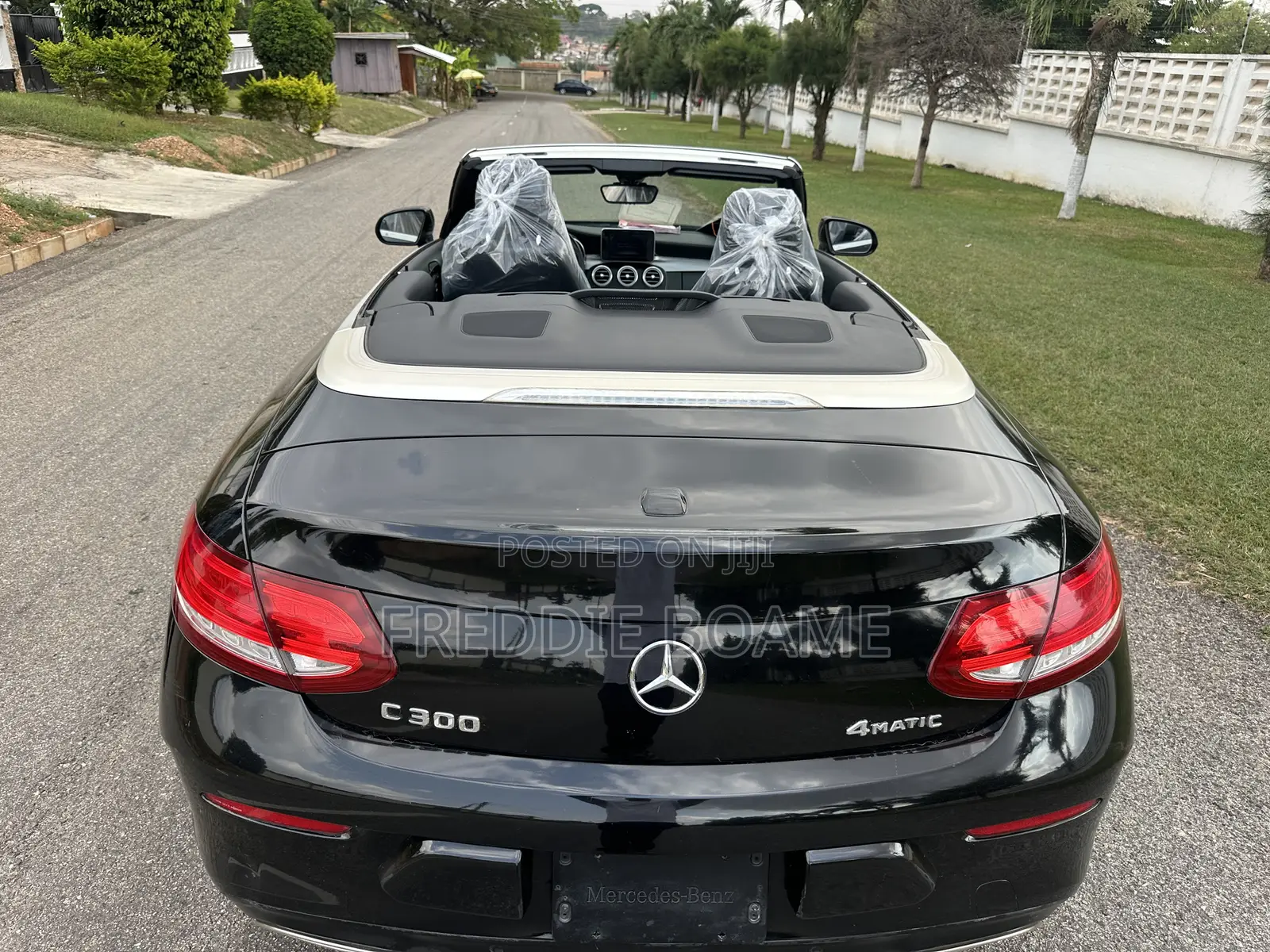 Mercedes-Benz C300 2018 Black