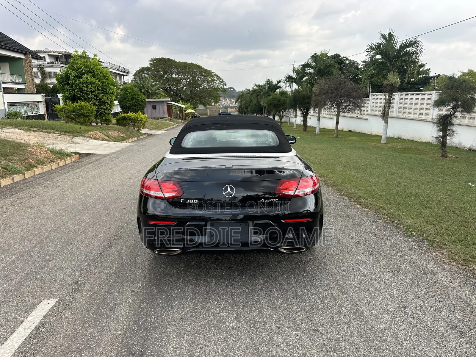 Mercedes-Benz C300 2018 Black