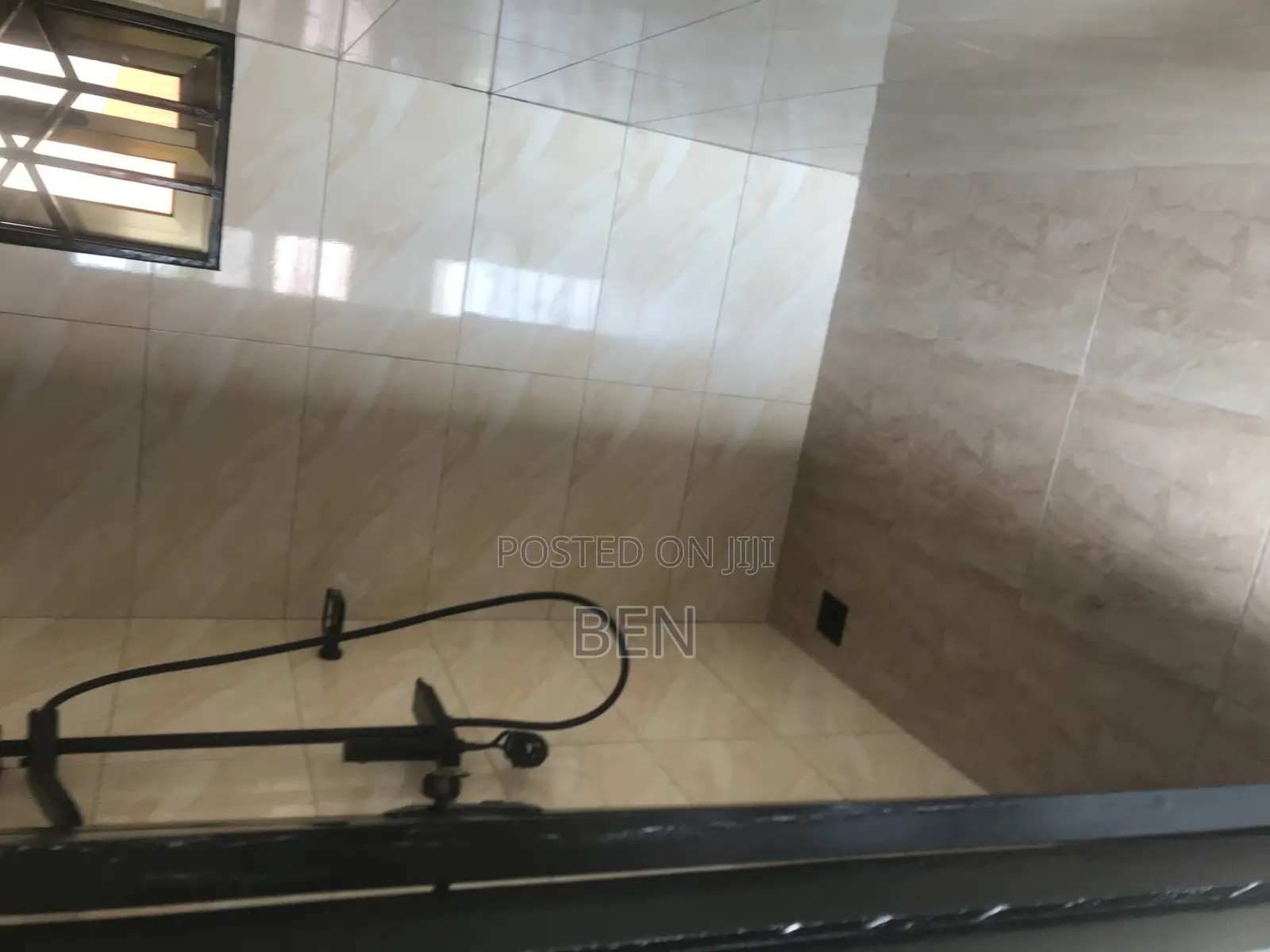 1bdrm Apartment in Mile for rent