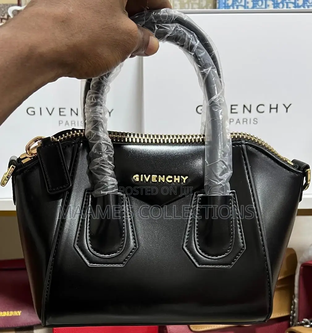 Givenchy Antigona Toy Leather Ladies Handbag ( It Comes With a Box)