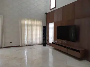 Furnished 4bdrm Mansion in Airport Hills, Accra Metropolitan for sale