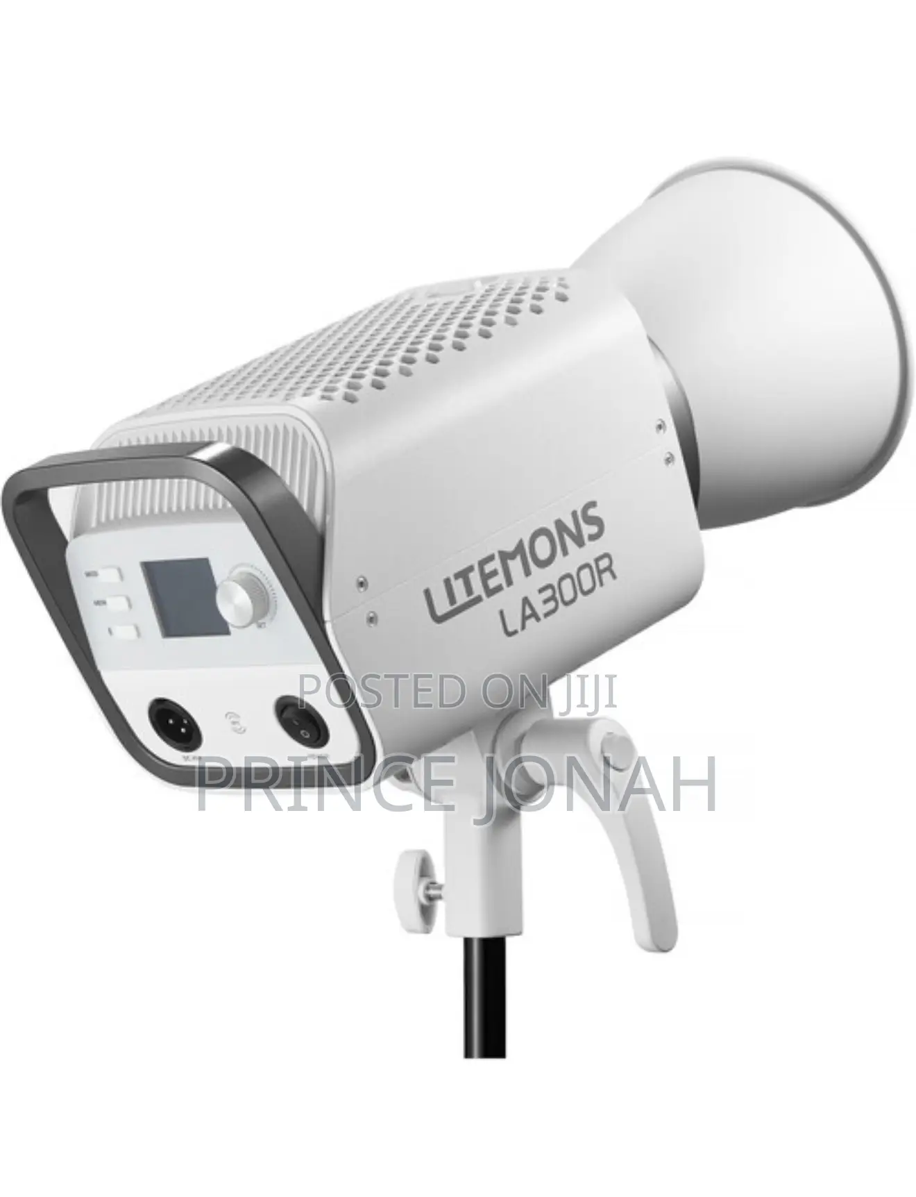 Rent/Hire Godox Litemons La300r RGB Led Monolight Accra Ghana