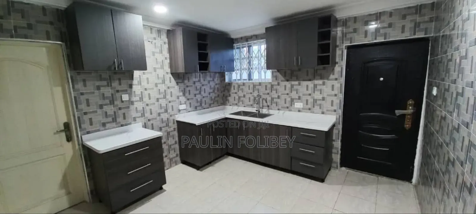 4bdrm Duplex in Dg Properties, Tantra Hills for rent