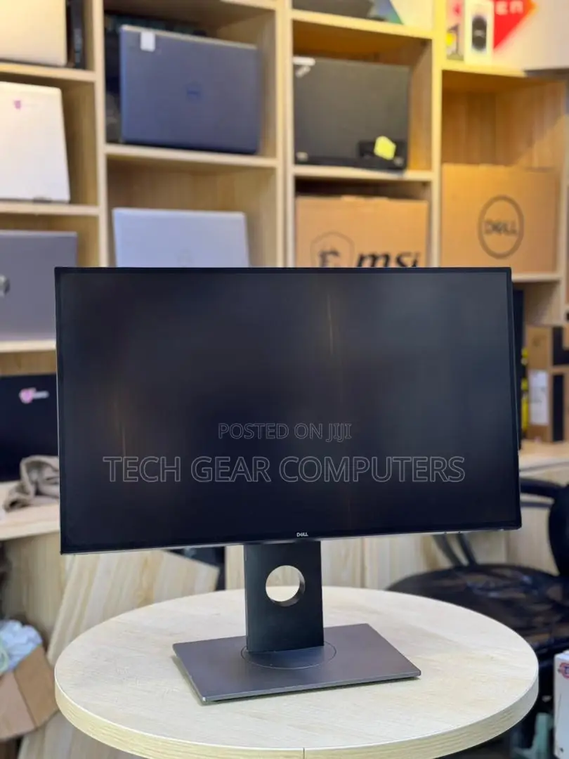 Dell Ultrasharp U2520d 25 Inch QHD Led Backlit Ips Usb-C Monitor