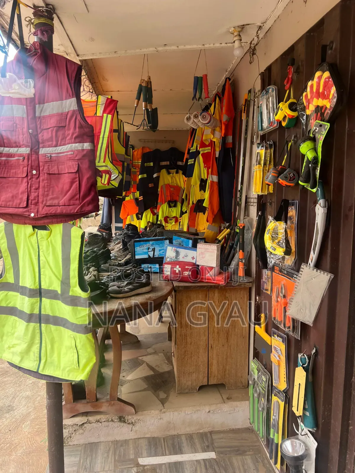 Ssafety Wears And Accessories