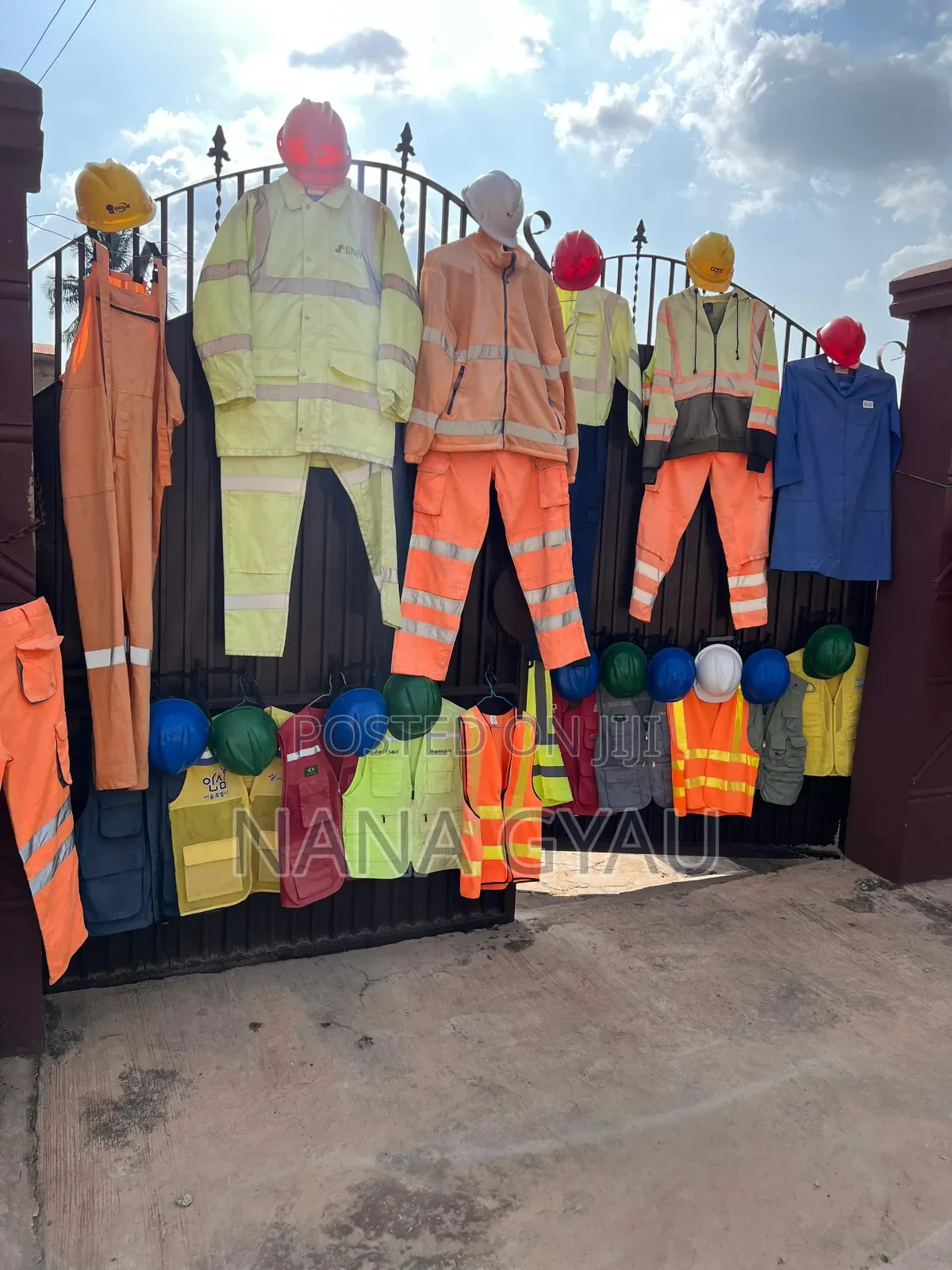 Ssafety Wears And Accessories