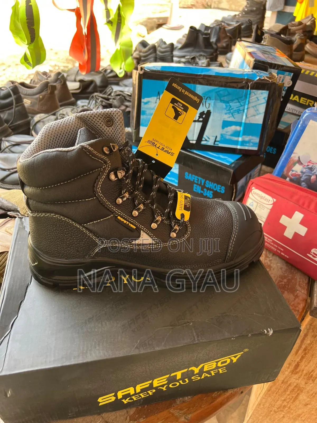 Ssafety Wears And Accessories