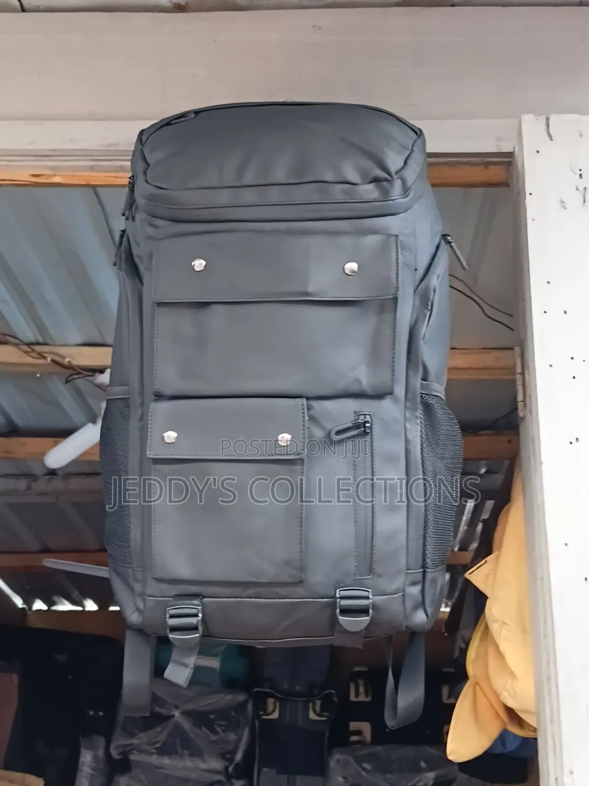 Unisex Multifunctional Camara Backpack With Charging Port, Waterproof