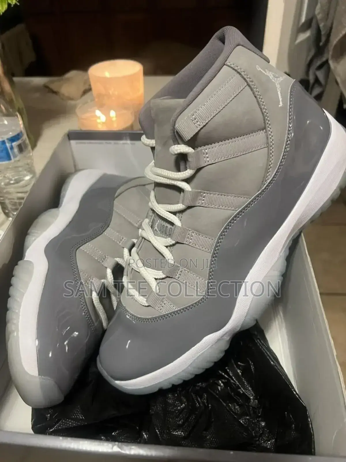Air Jordan 11 Cool Black and Grey Available High -Quality