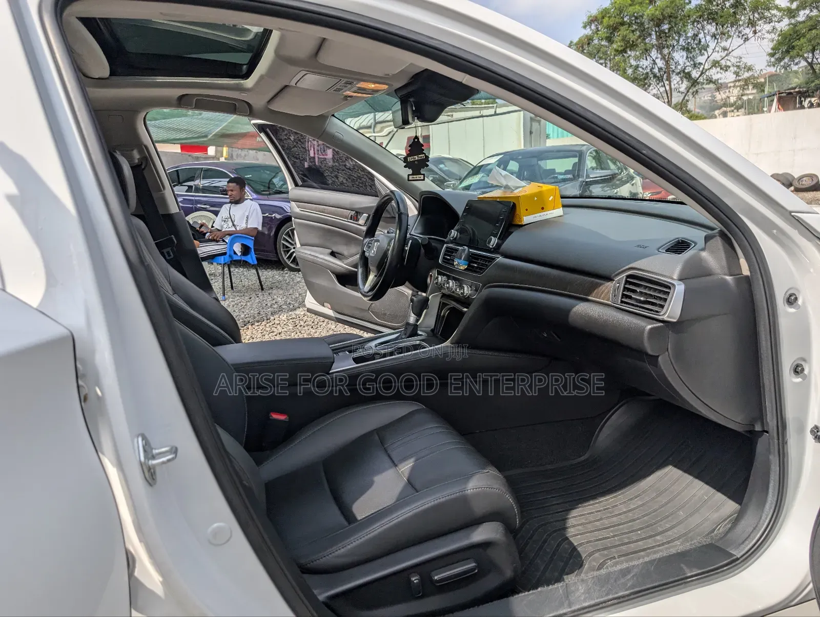 Honda Accord Touring 2.0T 2021 White