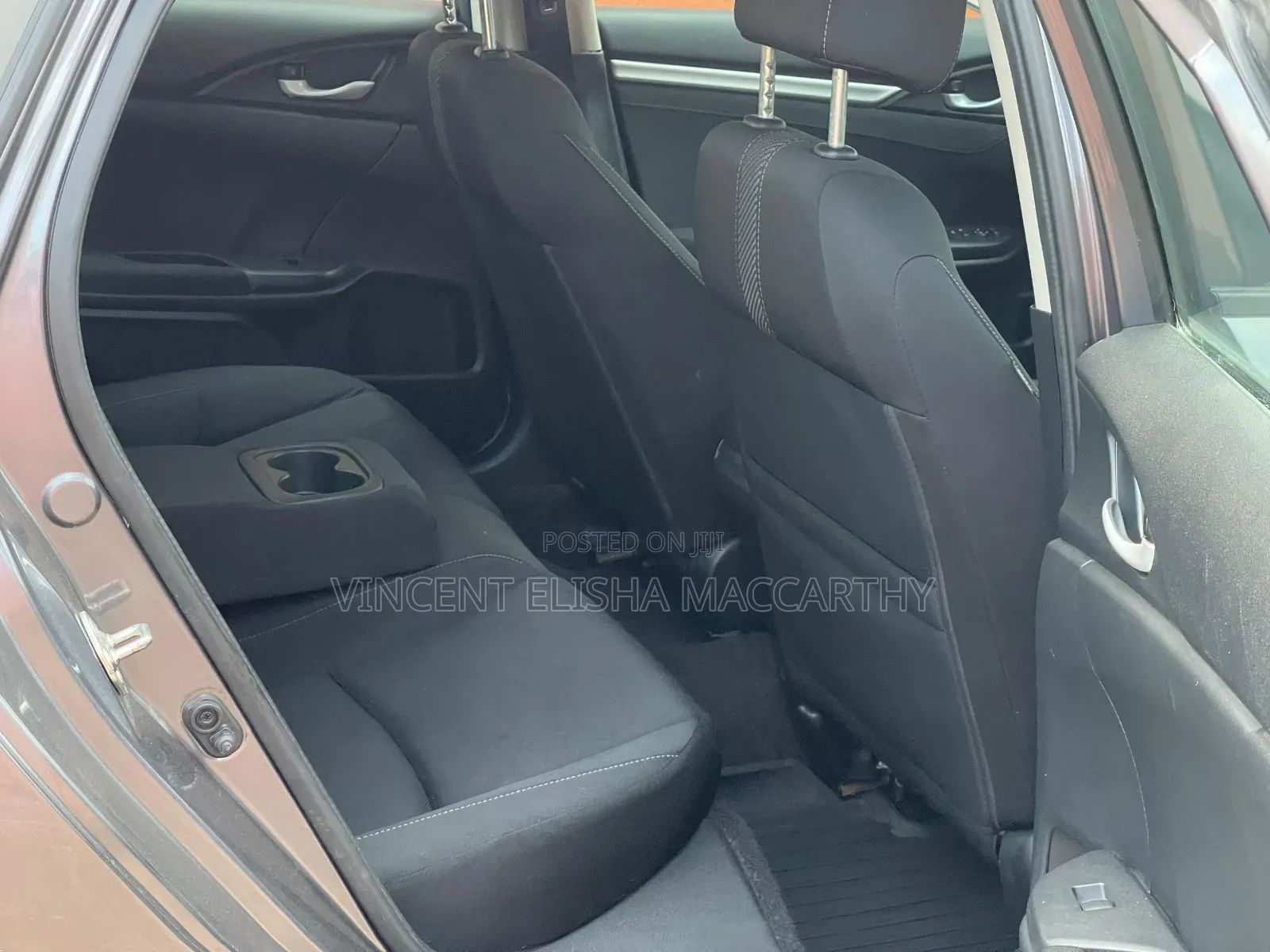 Honda Civic EX 4dr Hatchback (1.5L 4cyl) 2017 Gray