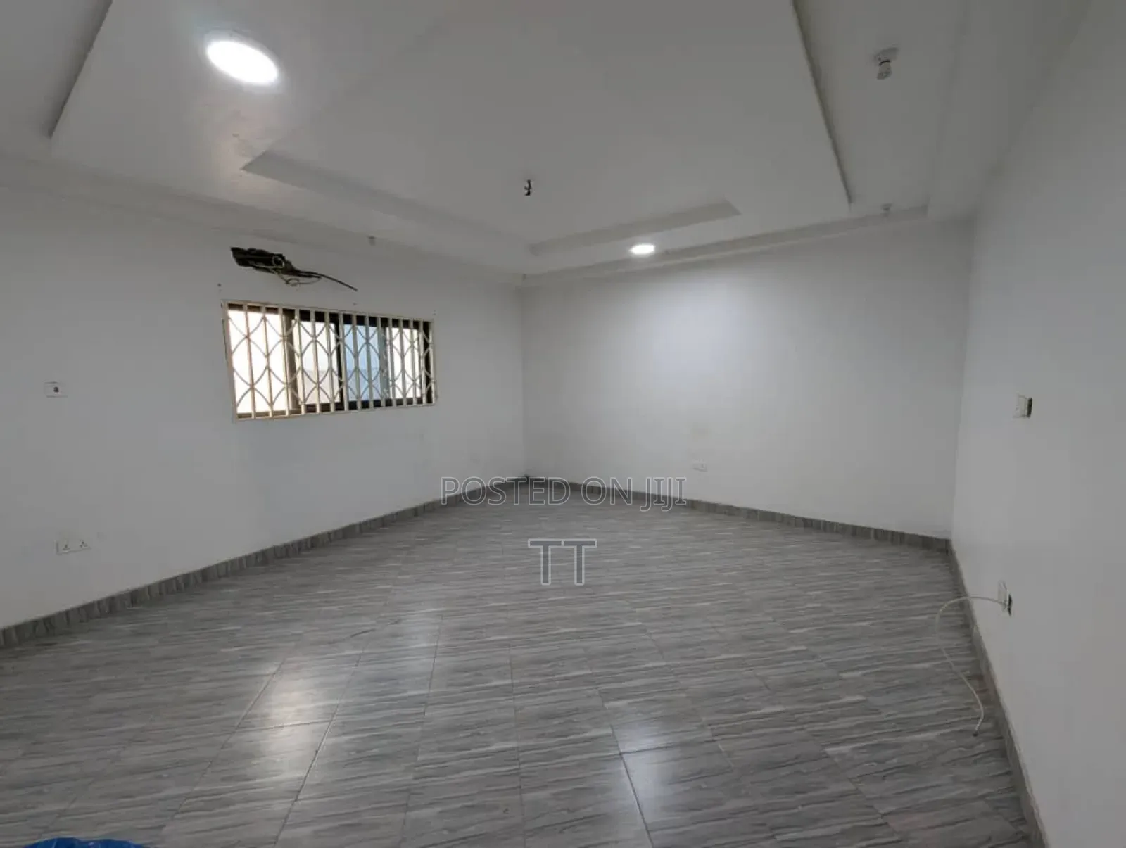 2bdrm Apartment in Grada Estate for rent