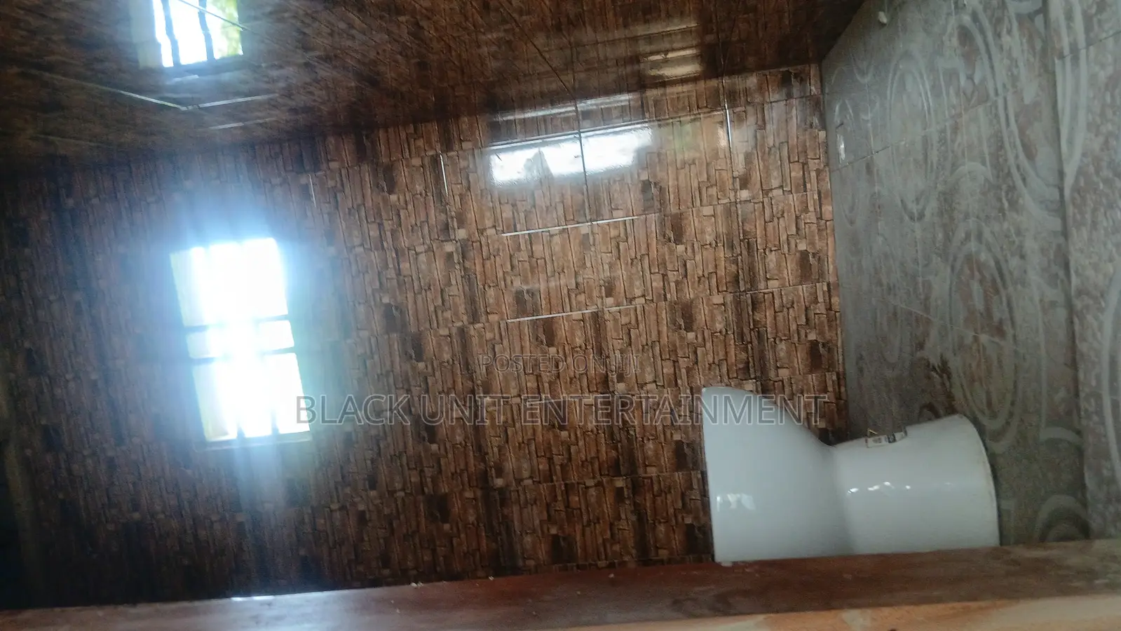 Shop , Hostel for 2 or Room for Rent