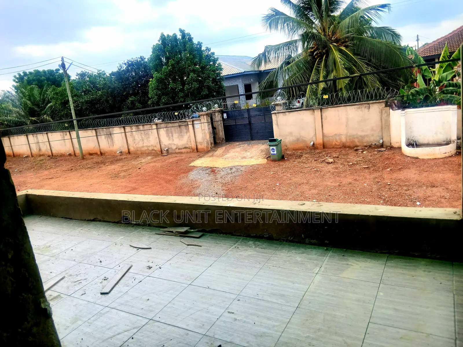 Shop , Hostel for 2 or Room for Rent