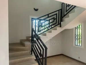 5bdrm House in Trassaco, East Legon for sale